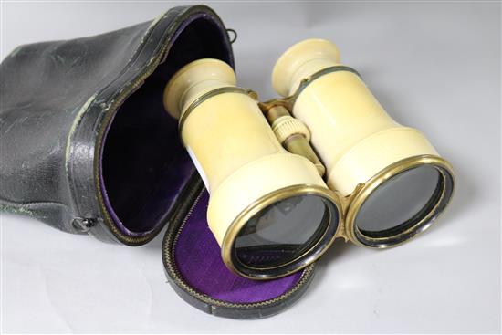 A cased pair of Victorian ivory binoculars